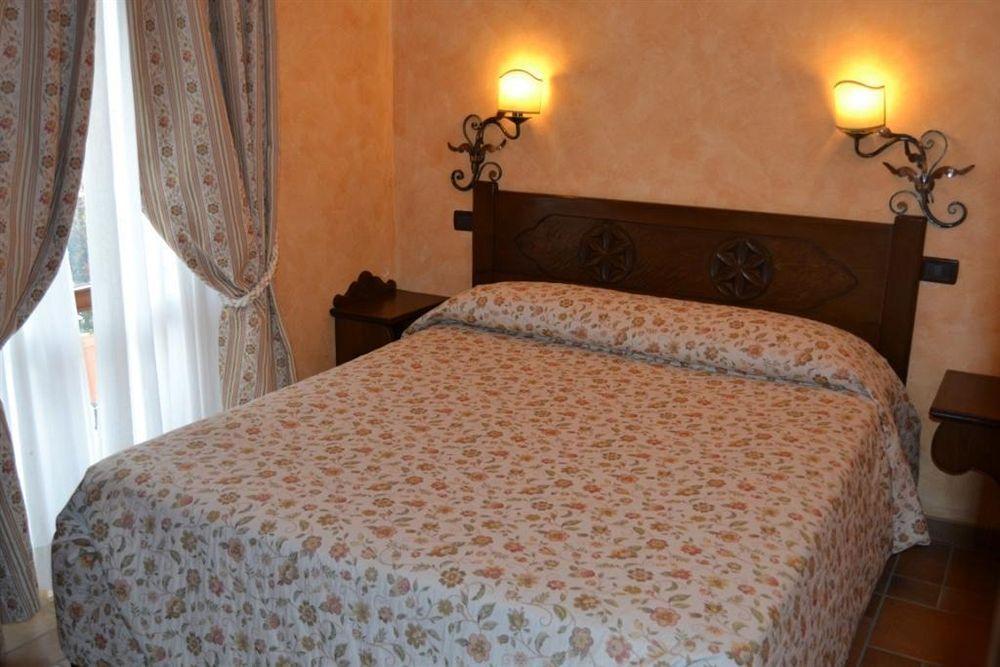 راباللو Albergo La Piazzetta المظهر الخارجي الصورة