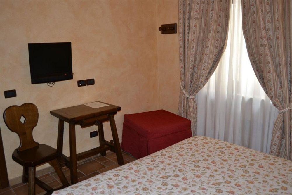 راباللو Albergo La Piazzetta المظهر الخارجي الصورة